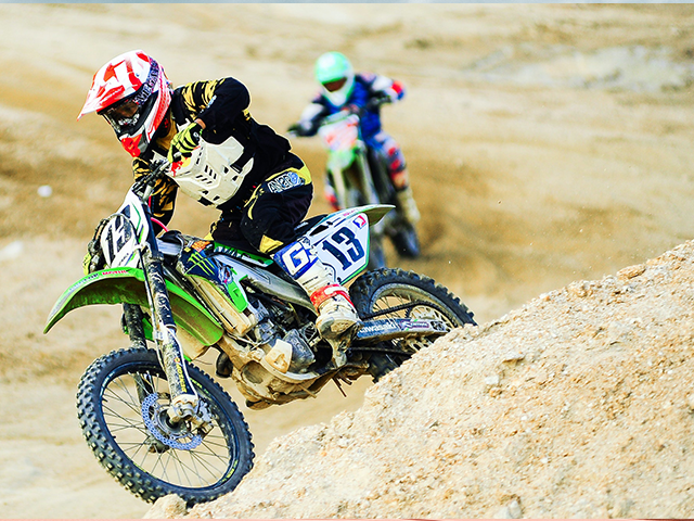 ABOUT US -- Decoration Image 2